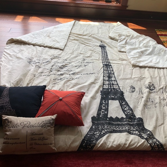 Bedding Queen Comforter Poshmark